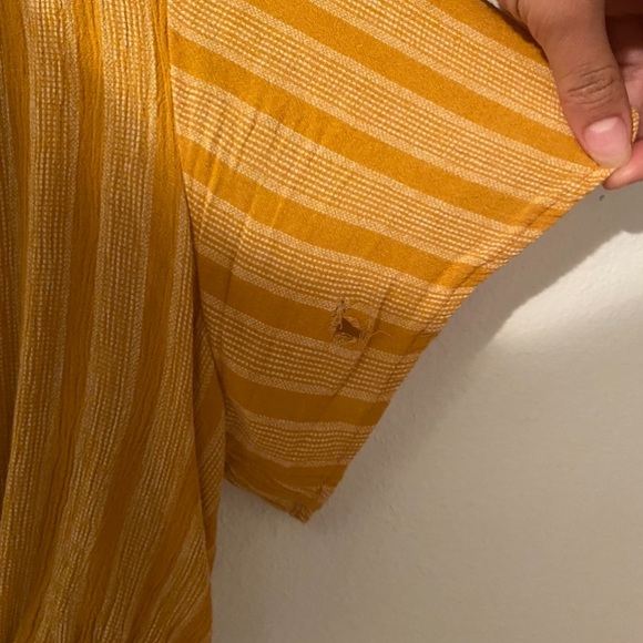 Forever 21 Striped Yellow Crop Top - Picture 5 of 5